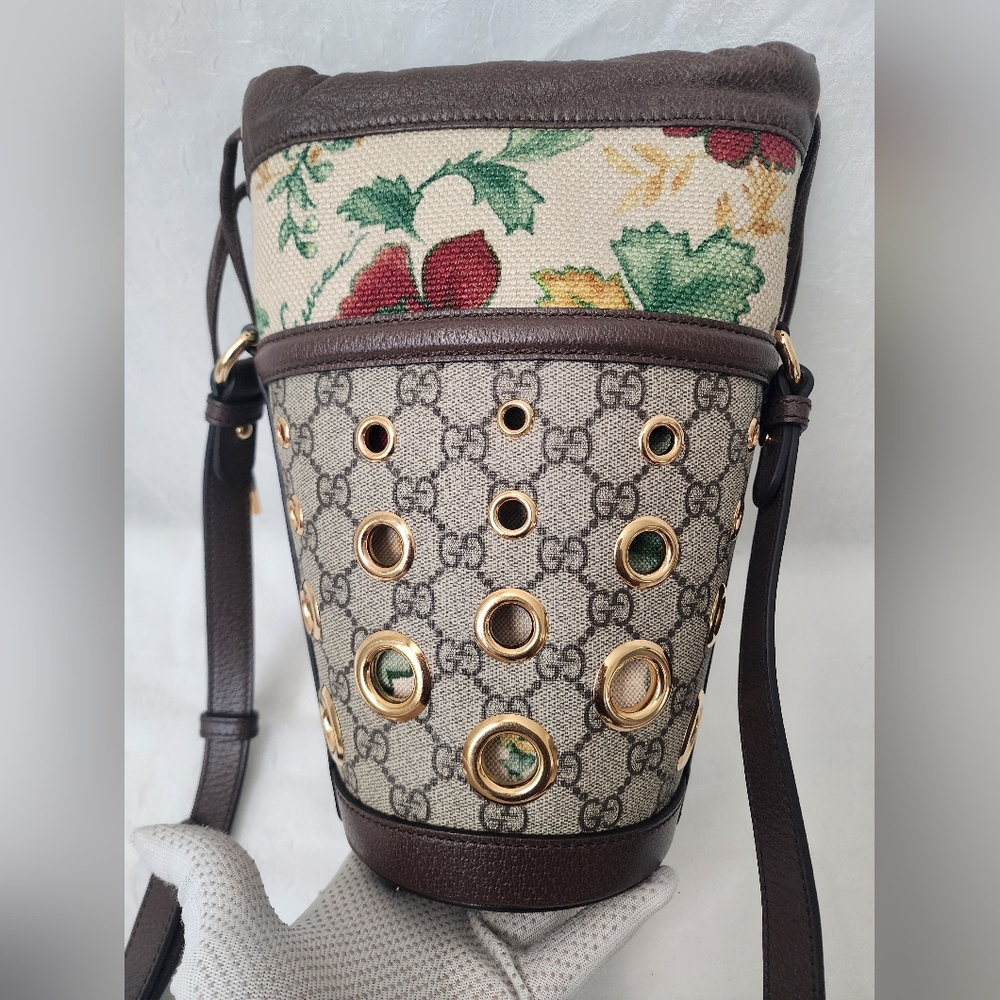 Auth RARE Gucci GG Floral Canvas Leather Bucket Crossbody Bag - Picture 5 of 9